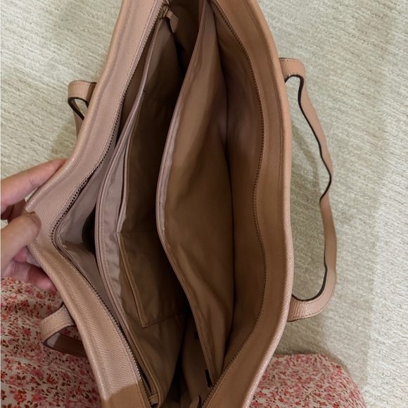 Coach Blush Pink Leather Tote with Gold Logo - Picture 4 of 5